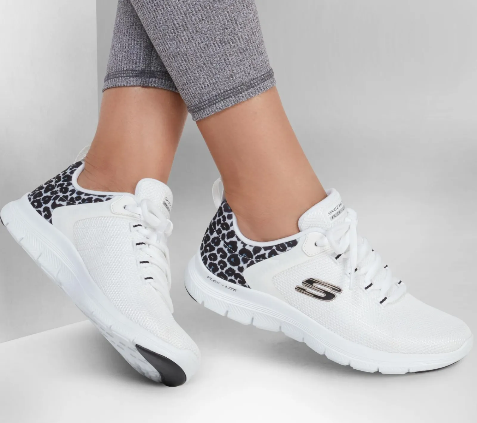 Com Atacadores|Sapatilhas-SKECHERS Flex Advantage 4.0 - Wild Ballad BRANCO / LEOPARDO